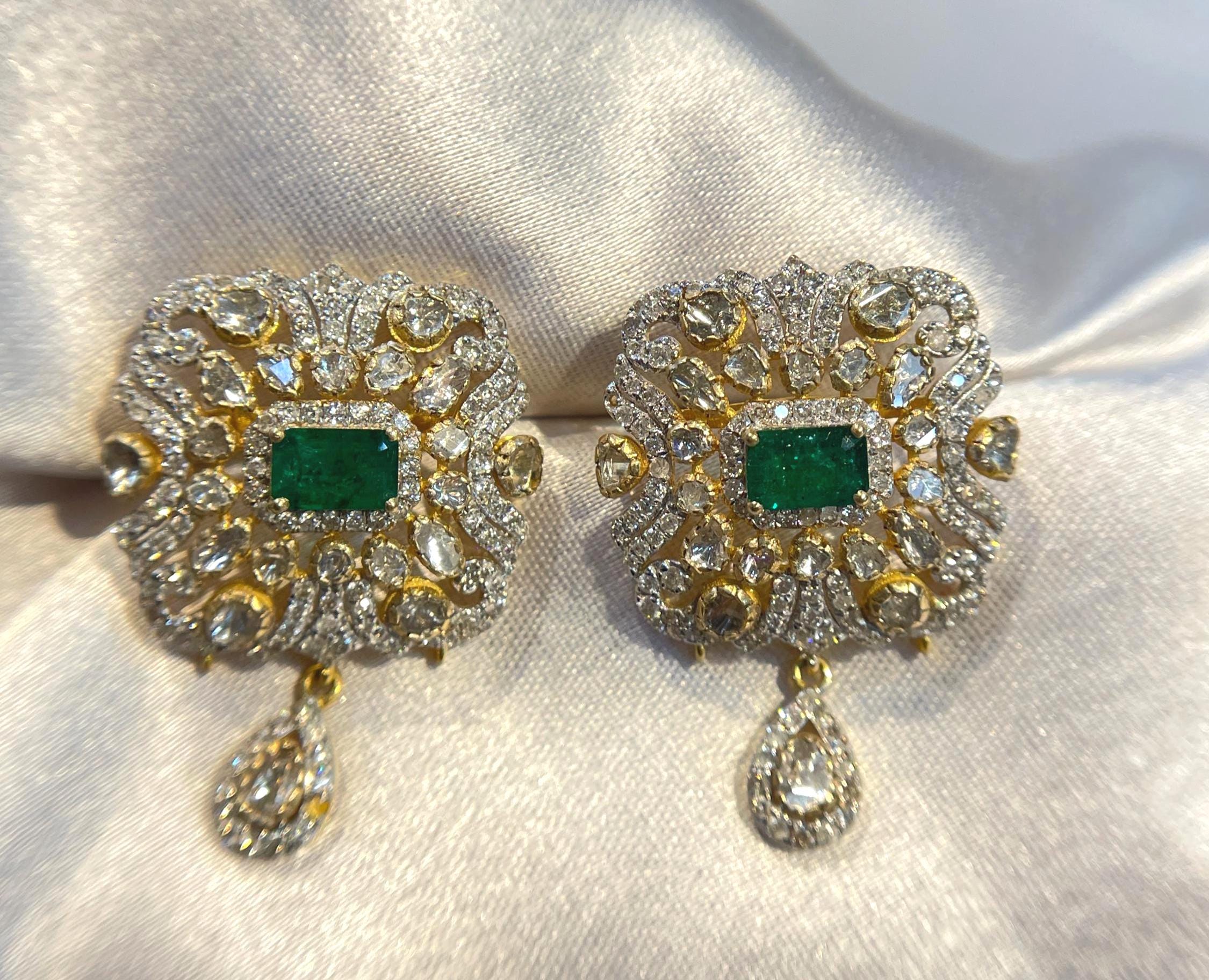 Luxury Vintage-Inspired Emerald and Diamond Drop Bridal Earrings Suvera Jewelery Bridal_Jewelry diamond_necklace flower_earrings Gift_for_Her gold_earrings gold_stud_earrings Gold_Studs Indian_Jewelry Indian_Studs personalized_gift