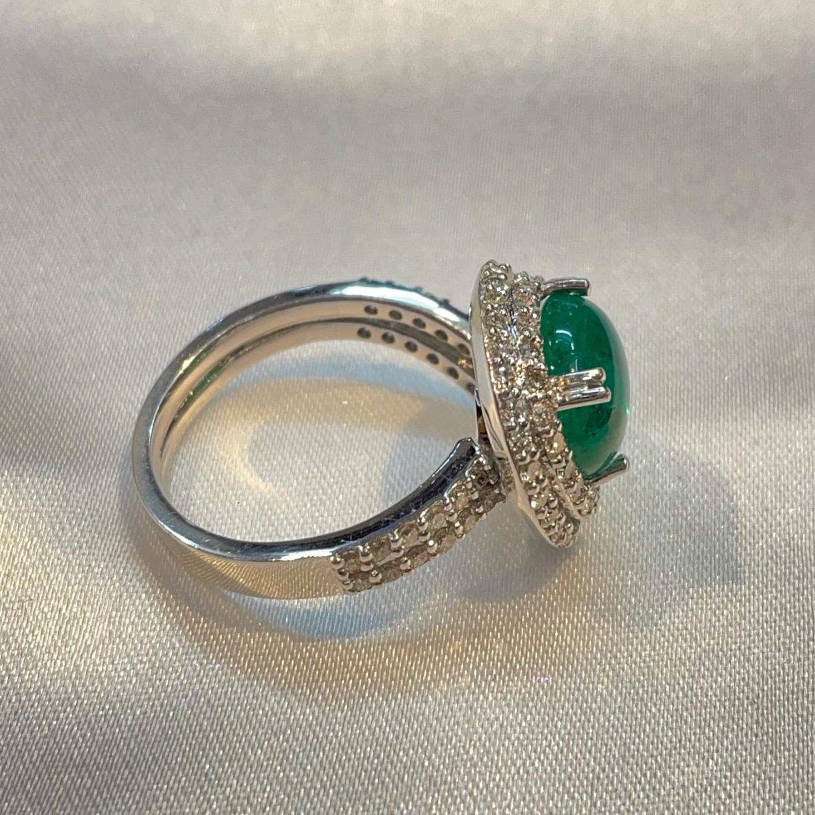 Natural Emerald Cabochon Halo Statement Ring Suvera Jewelery 14k_Gold_jewelry Birthday_Gift Birthstone_Ring Cocktail_Ring Dainty_Gold_Ring Diamond_Ring Emerald_Ring Engagement_Ring Gold_Ring Handmade_Ring Promise_Ring Solitaire_Ring