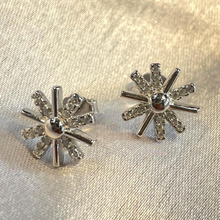 Modern & Minimalist Diamond Starburst Stud Earrings Suvera Jewelery Anniversary_Gift Christmas_Earrings Christmas_Jewelry Delicate_Jewelry Diamond_Earrings Gift_For_Bride Minimalist_Studs Moissanite_Earrings Snowflake_Earrings Snowflake_Studs