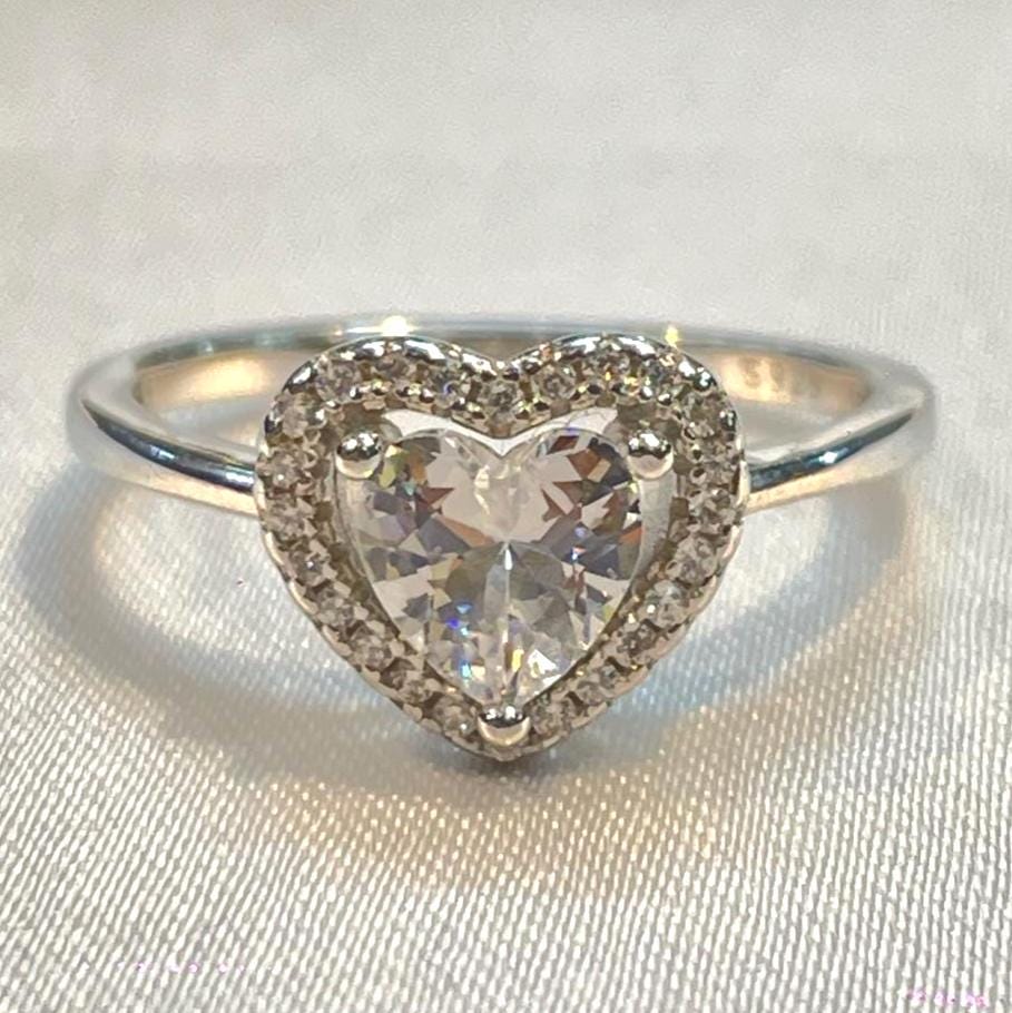 Heart-Shaped Solitaire Halo Ring for Her Suvera Jewelery 925_Silver_Ring birthday_gift chunky_rings Cocktail_Ring Dainty_Ring dainty_silver_rings Diamond_Ring engagement_rings Gift_for_Her Heart Promise_Ring Silver_Ring wedding_gift