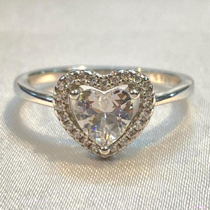 Heart-Shaped Solitaire Halo Ring for Her Suvera Jewelery 925_Silver_Ring birthday_gift chunky_rings Cocktail_Ring Dainty_Ring dainty_silver_rings Diamond_Ring engagement_rings Gift_for_Her Heart Promise_Ring Silver_Ring wedding_gift