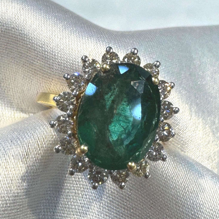 Vintage-Style Oval Emerald Statement Ring Suvera Jewelery