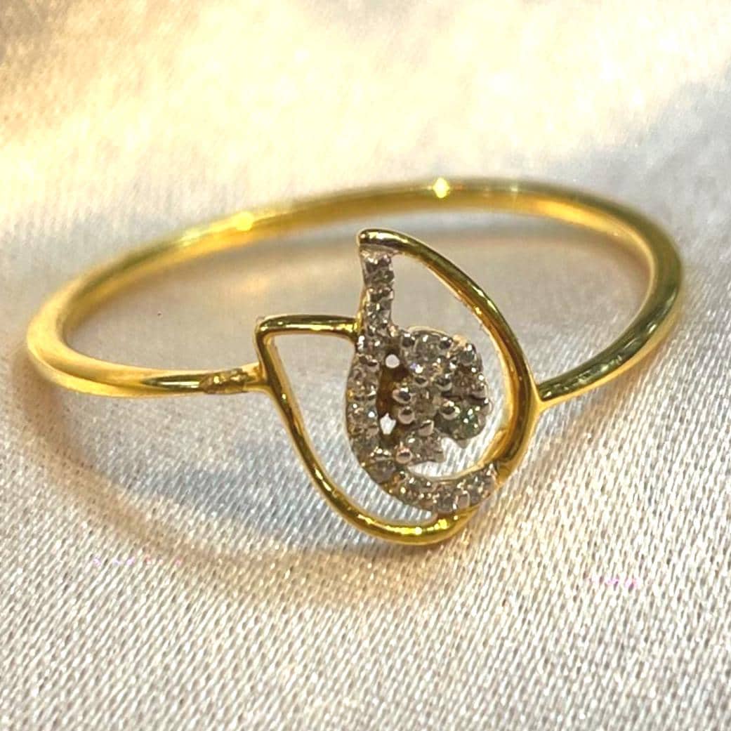 Lightweight Dainty Promise Ring for Girlfriend Suvera Jewelery