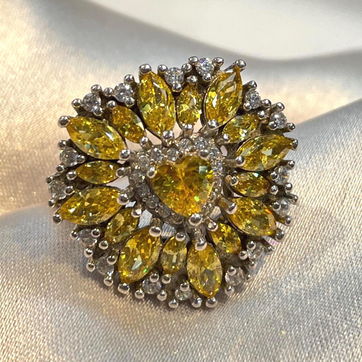 Floral Cluster Cocktail ring with marquise yellow CZ petals surrounding Heart-cut Diamond Suvera Jewelery 925_Silver_Ring Dainty_Silver_Ring Diamond_Ring Engagement_Ring Flower_Ring Gift_for_Him Personalized_Gift Promise_Ring Silver_Ring