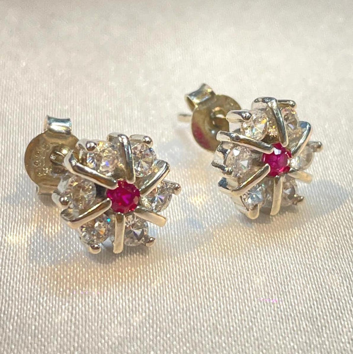 Dainty Floral Studs In Sterling Silver Suvera Jewelery Birthday_Gift Bridal_Earrings Charm_Earrings Dainty_Earrings Diamond_Earrings Earrings_Silver Flower_Earrings Gift_for_Her Handmade_Earrings Silver_Earrings Silver_Stud_Earring