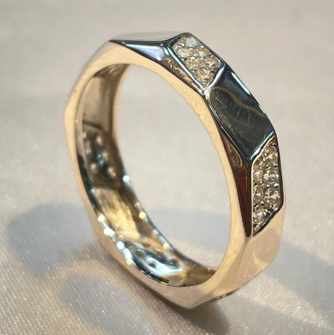 Alternating Minimalist Cz Pavé Set Ring Suvera Jewelery 925_Silver_Ring Dainty_Silver_Ring Diamond_Ring Engagement_Ring Eternity_Band Gift_for_Him Handmade_Jewelry Personalized_Gift Promise_Ring Silver_Ring silver_ring_men Statement_Ring
