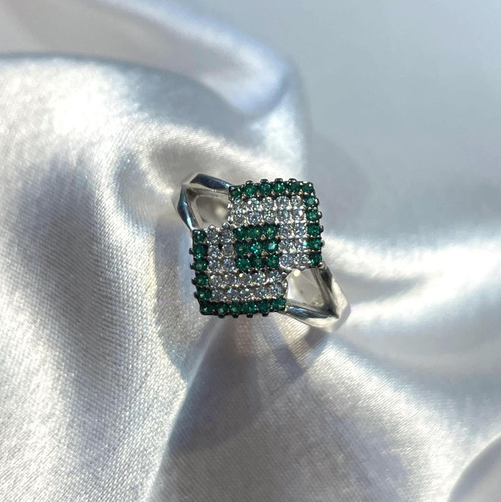 Luxury Emerald Green & Diamond Geometric Ring in Silver Suvera Jewelery 925_Silver_Ring Cocktail_Ring Dainty_Silver_Ring Diamond_Ring Engagement_Ring Gift_for_her Handmade_Jewelry Handmade_Ring Minimalist_Jewelry Personalized_Gift Promise_Ring