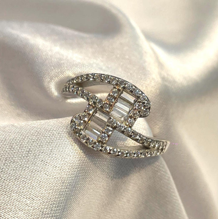 Geometric Designer Baguette Pavé Ring in 925 Sterling Silver Suvera Jewelery 925_Silver_Jewelry Anniversary_Gift Christmas_Gift Dainty_Ring Delicate_Ring Engagement_Band Gift_for_Her Proposal_Band Silver_Ring Sterling_Silver_Ring Unique_Ring