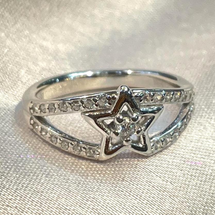 =Shining Star Split Band Ring in Sterling Silver for Her Suvera Jewelery 925_Silver_Ring birthday_gift Cocktail_Ring Curved_Wedding_Band dainty_silver_rings Diamond_Ring engagement_rings Gift_for_Her handmade_jewelry Minimalist_Ring Silver_Ring