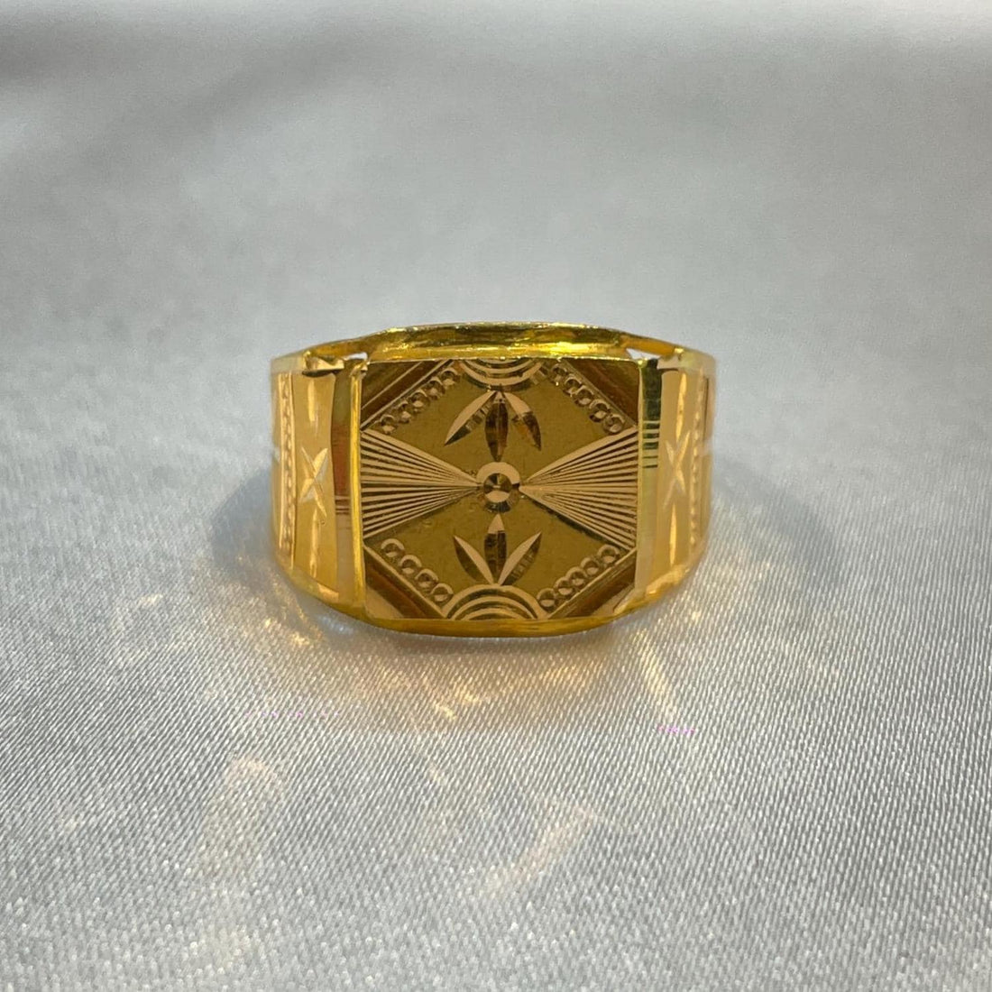 Maharaja Hexa Motif Gold Ring Suvera Jewelery 14k_Gold_Ring 18k_Gold_Ring Anniversary_Ring Birthday_Ring Christmas_Gift Chunky_Ring Diamond_Ring Engagement_Gift Gold_Ring Gold_Ring_Women Open_Wedding_Band Vintage_Gold_Ring Women's_Ring