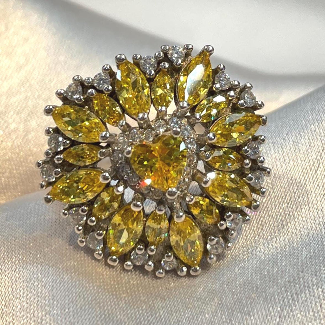 Floral Cluster Cocktail ring with marquise yellow CZ petals surrounding Heart-cut Diamond Suvera Jewelery 925_Silver_Ring Dainty_Silver_Ring Diamond_Ring Engagement_Ring Flower_Ring Gift_for_Him Personalized_Gift Promise_Ring Silver_Ring