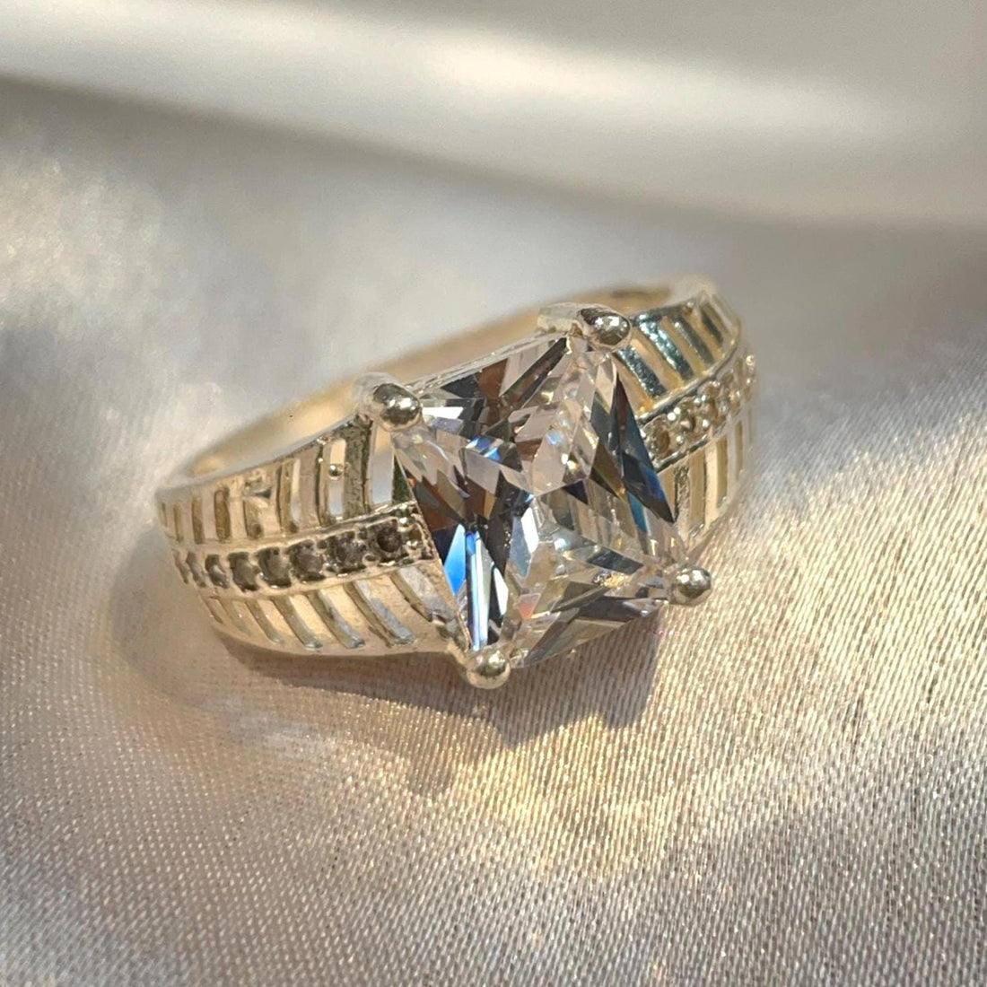 Luxury Statement Ring in Sterling Silver for Him Suvera Jewelery 925_Silver_Ring Dainty_Silver_Ring Diamond_Charm_Ring Diamond_Ring Engagement_Ring Gift_for_Him Men's_Ring Personalized_Gift Princes_Cut_Ring Promise_Ring Silver_Ring